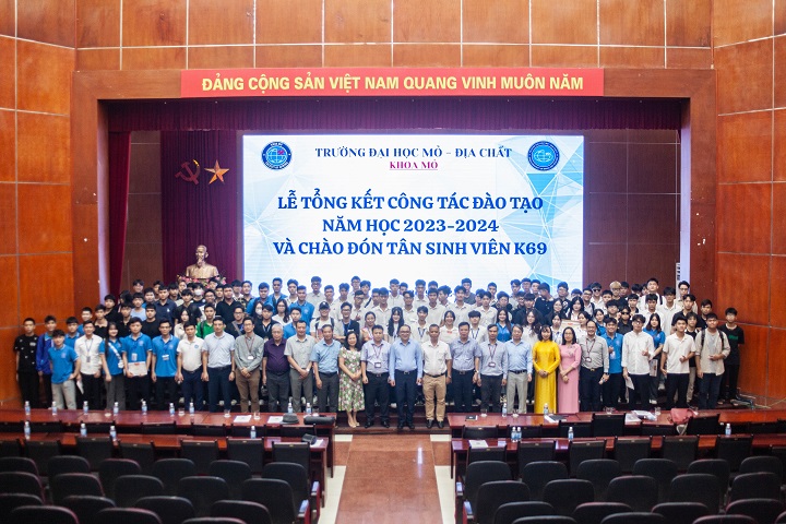 Hội nghị Tổng kết công tác đào tạo và đảm bảo chất lượng năm học 2023-2024